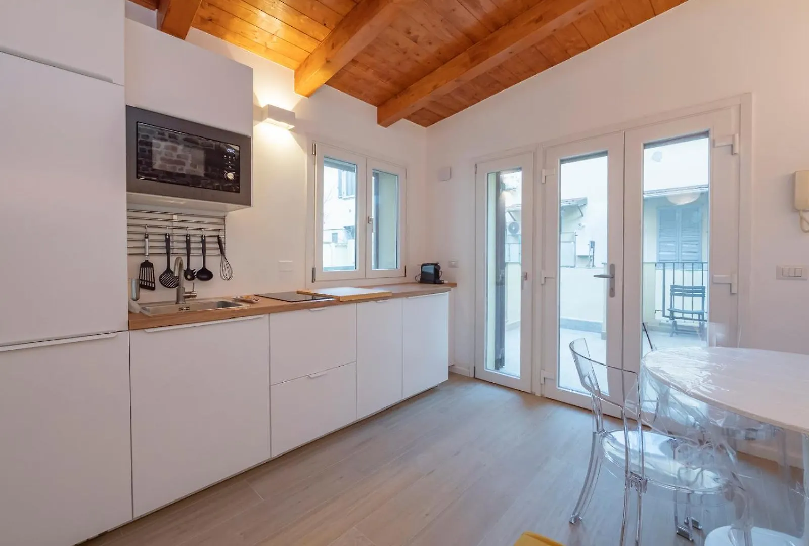 Luxury Apartment - Flumendosa 5 Milan 0*,  Italy